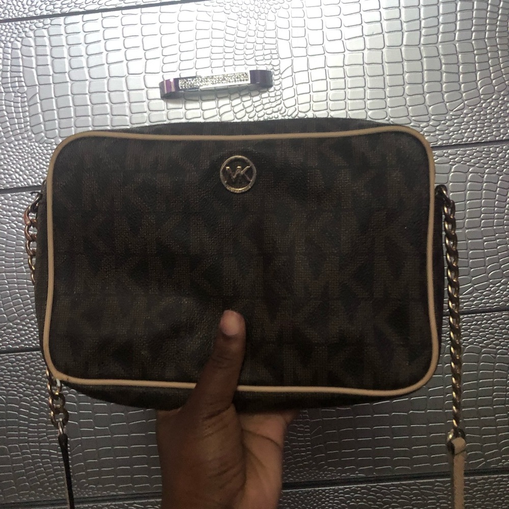 michael kors crossbody bag